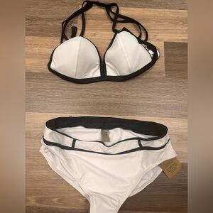 Swimsuits for all NWT 18W Black n White 2-piece bikini